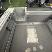 2026 Hewescraft Sea Runner 210 - Gray/Charcoal